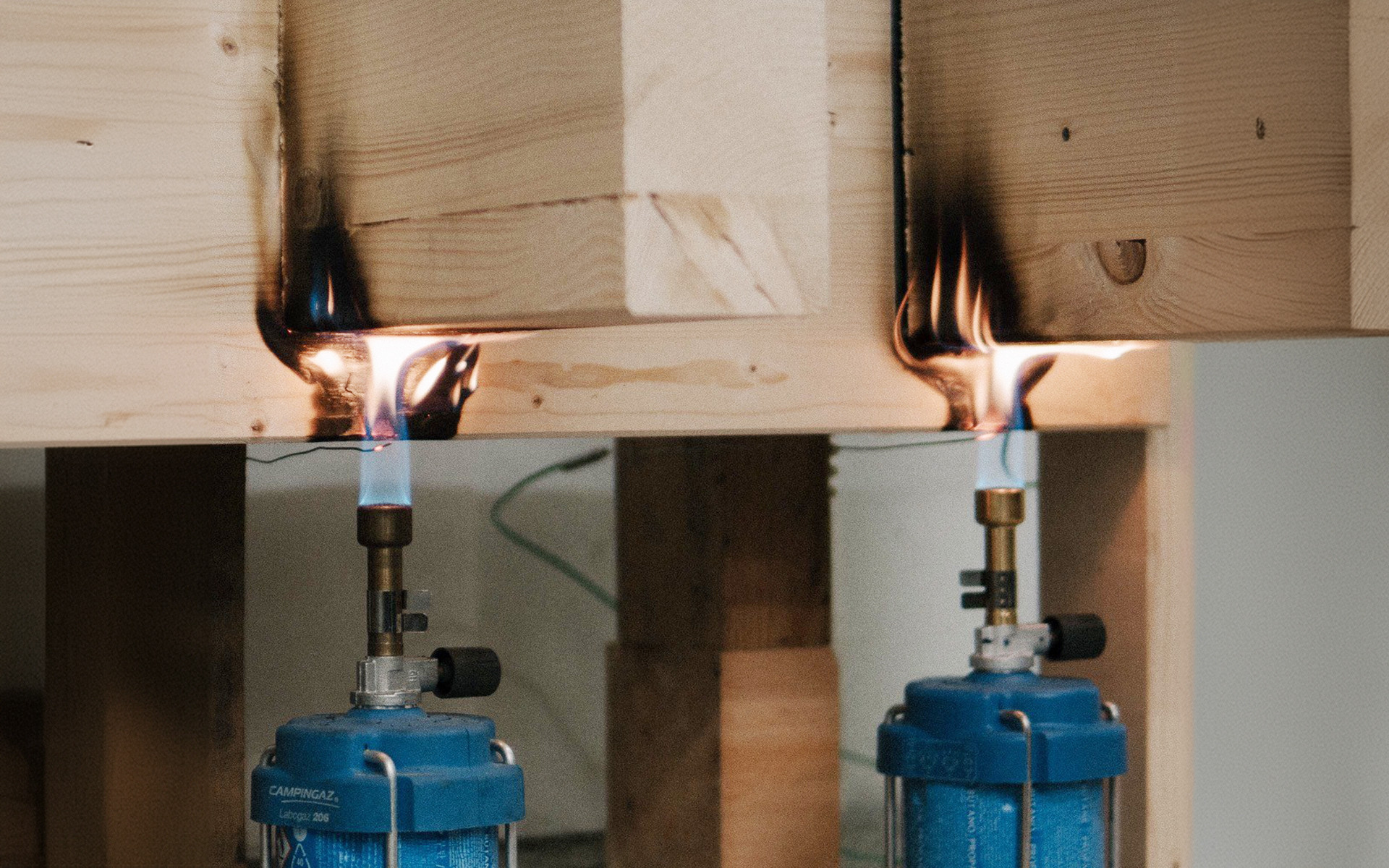Thermocouple positions in the connections